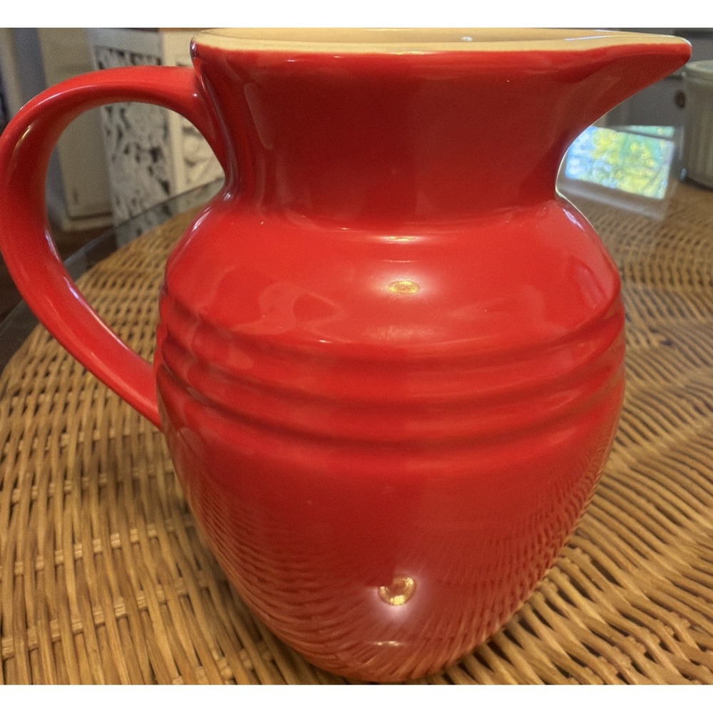 New LE CREUSET PITCHER 0.7L/2 CUPS MINT